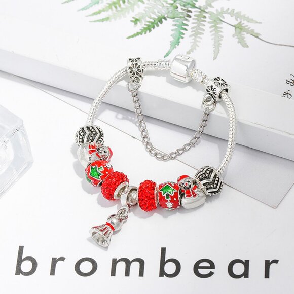 Christmas-style bracelet, red beaded bracelet - Picture 4 of 5